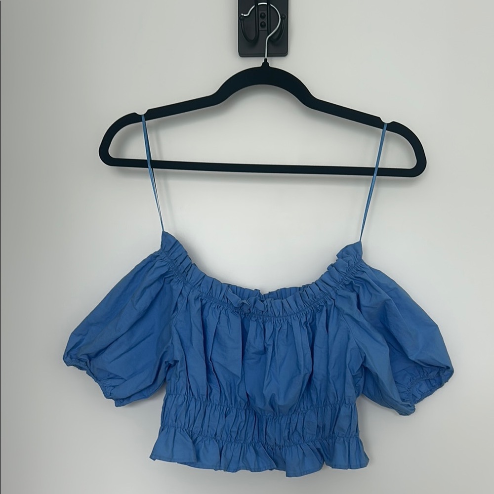 Zara Blue Smocked Crop Blouse - PERFECT for your next night out